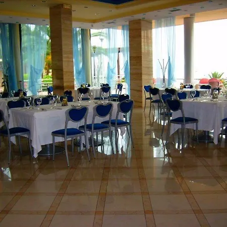 Butrinti 4*